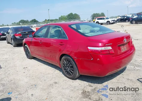 2007 Toyota Camry Ce/Le/Se/Xle z USA, uszkodzony, nr VIN 4T1BE46K97U015668